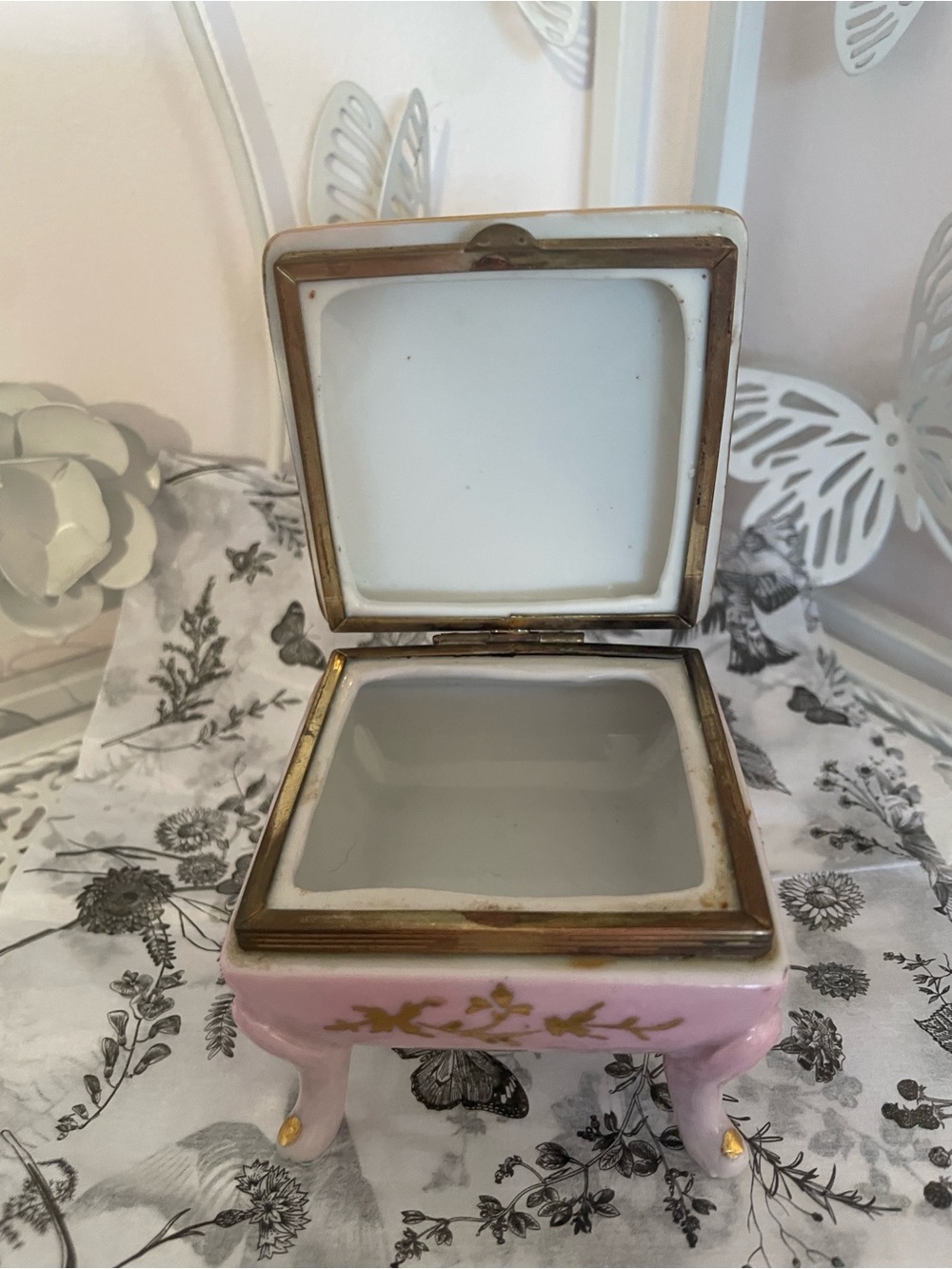 🫖🌸 Vintage Norleans Japan Floral Porcelain Trinket Box - Picture 5 of 10